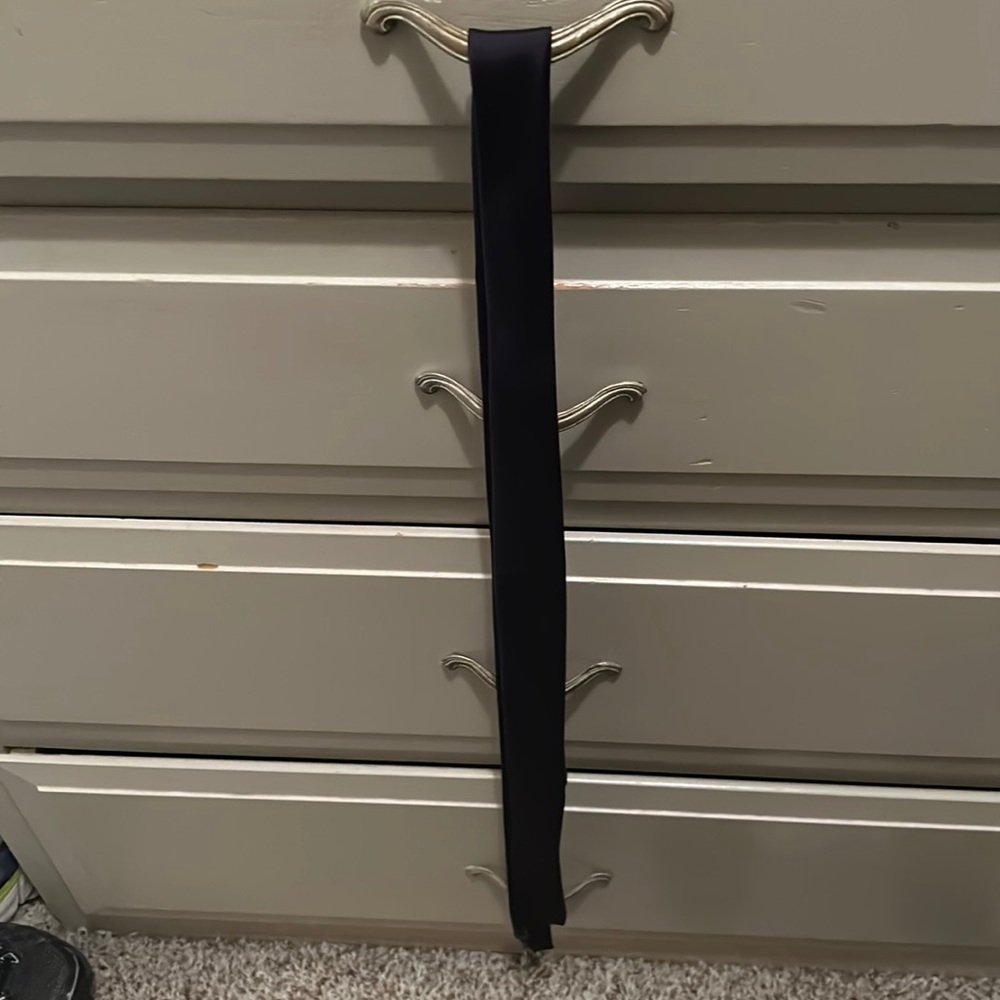Necktie - Picture 2 of 5